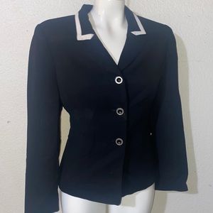 Le Suit Skirt Suit - please read - size 8/10 - beautiful